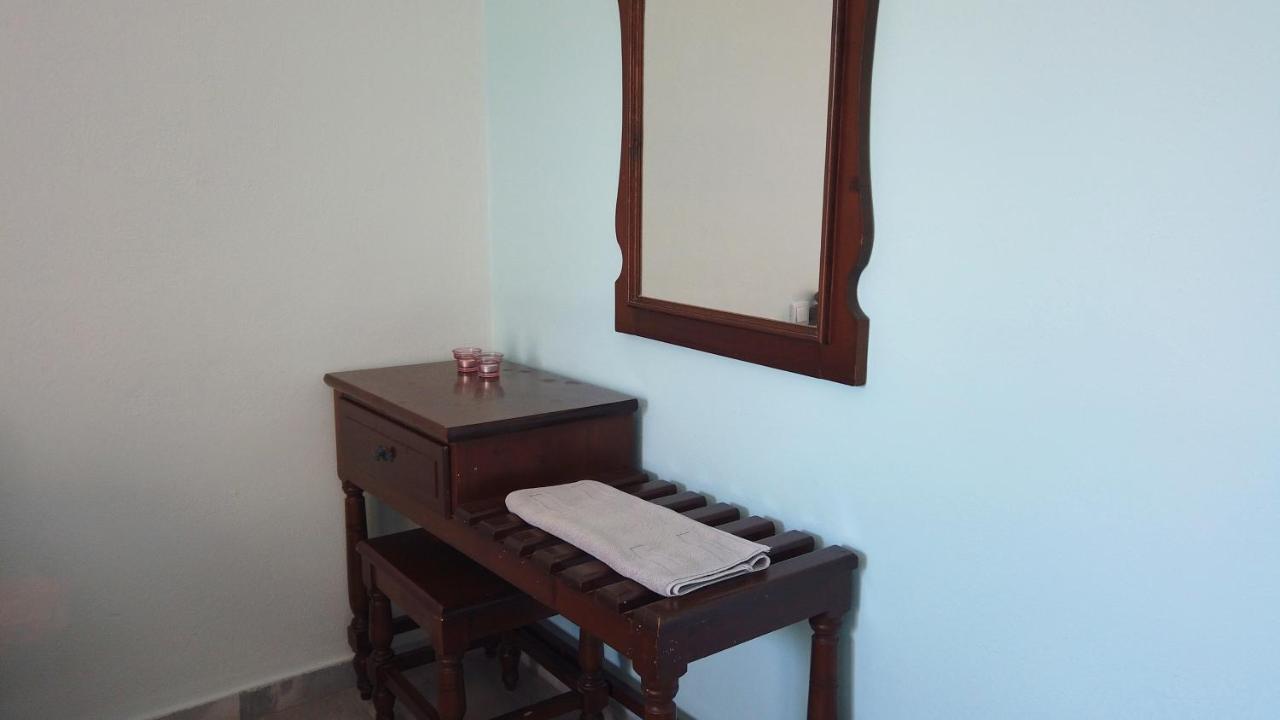 Fistiki Rooms Agia Marina (Aegina) Exterior foto